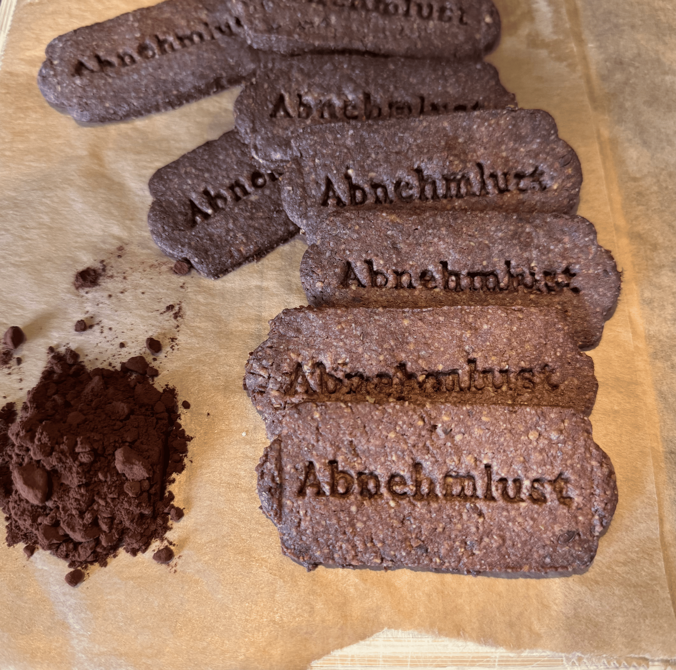 Superfood-Kekse mit echten Mandeln, Kakao und Kürbiskernen